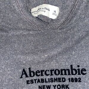 Abercrombie and Fitch men’s Hoodie pull over